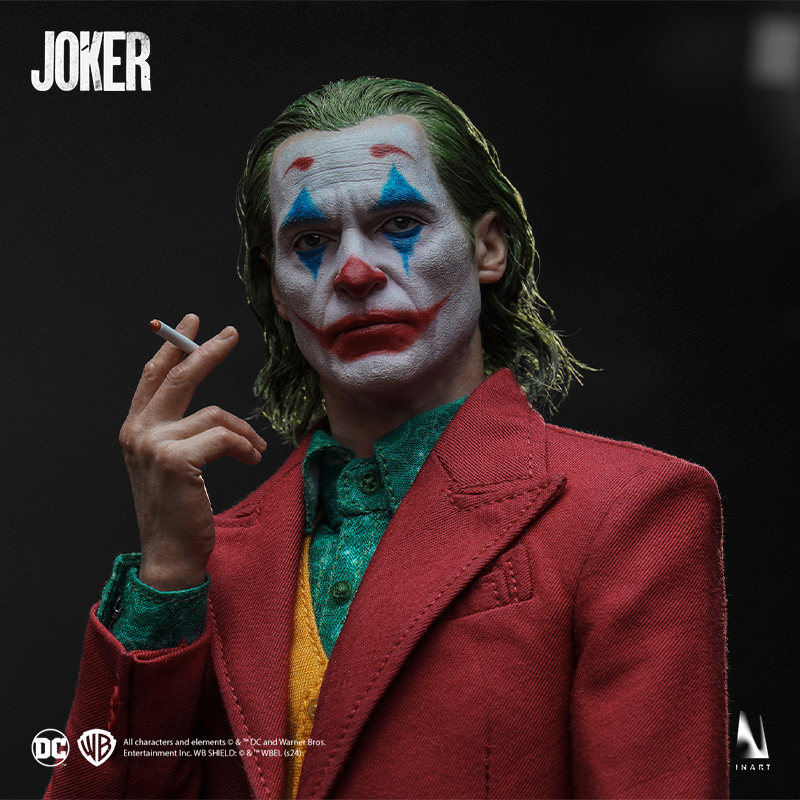 Joker figurine with lifelike facial features