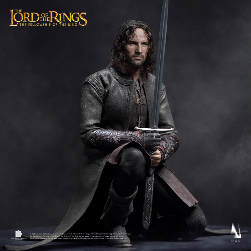 Aragorn 1-6 scale figure, inspired by the movies.