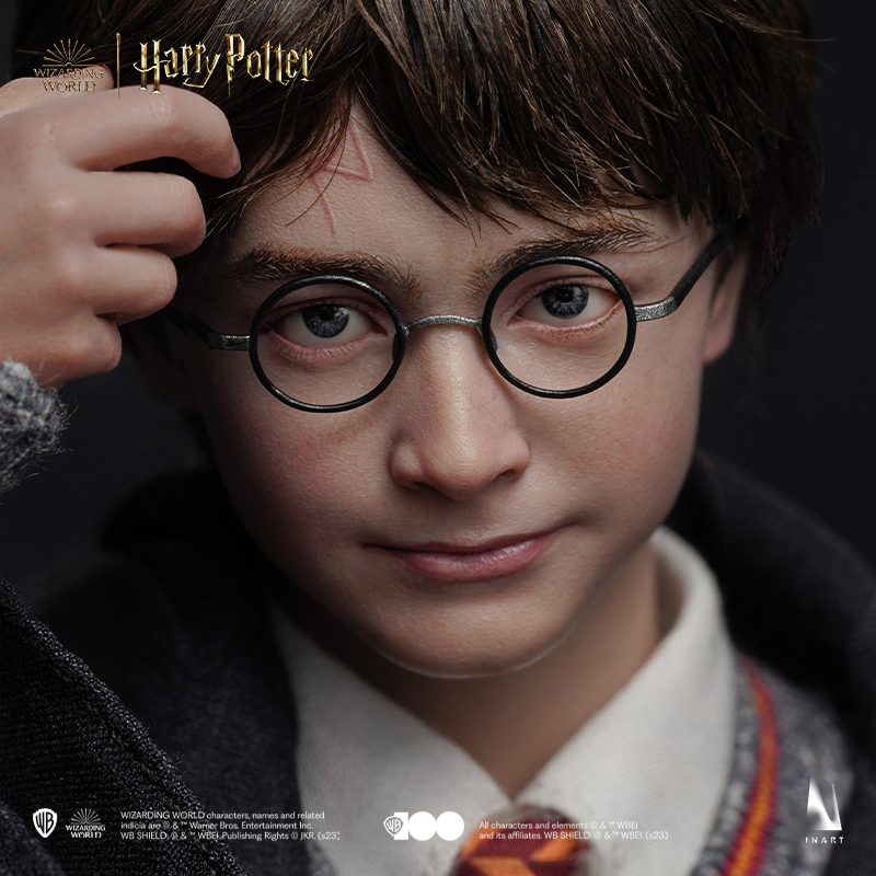 Detailed Harry Potter collectible from INART, finely crafted