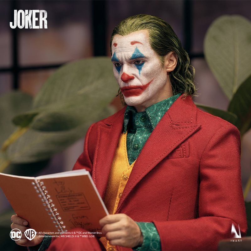 Detailed Joker figure, ideal for collectors and enthusiasts