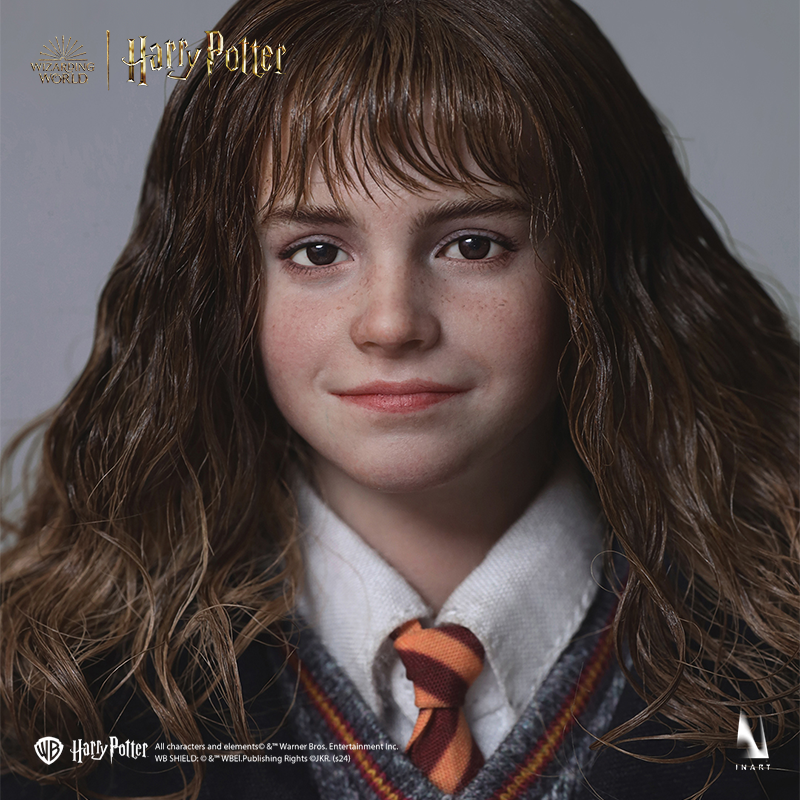 Highly detailed Hermione Granger figure, 1-6 scale