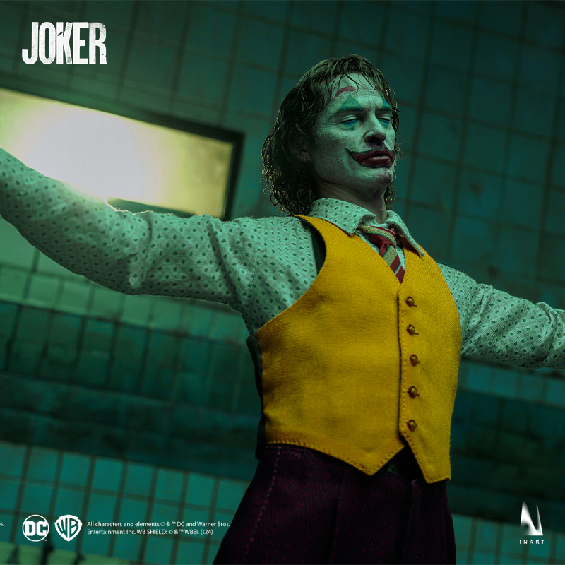 Detailed Joker figure with unique pose