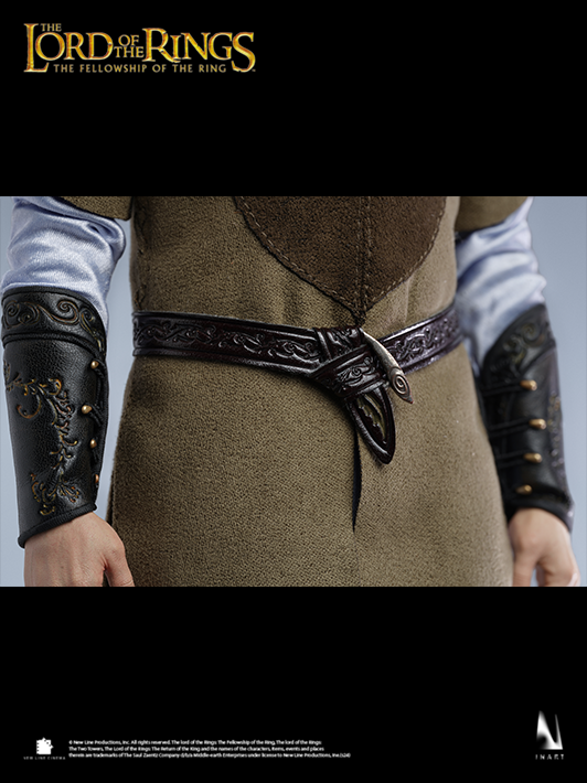 Legolas collectible figure costume detail